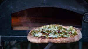 Where to Find the Best Gluten-Free Pizza in Naples