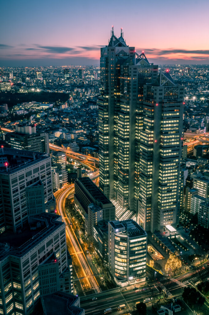 Government Building Sunset - Tokyo, Japan - Giuseppe Milo Travel photography