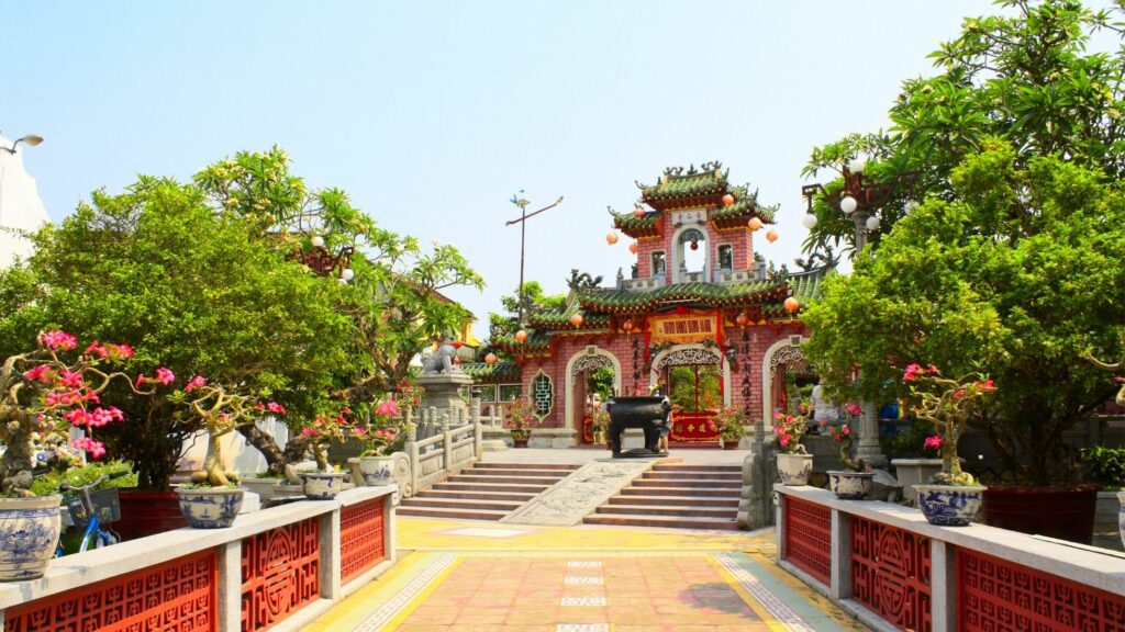 Quan Cong Temple
