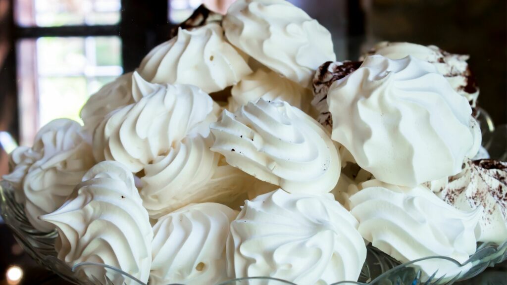 Suspiros Meringue
