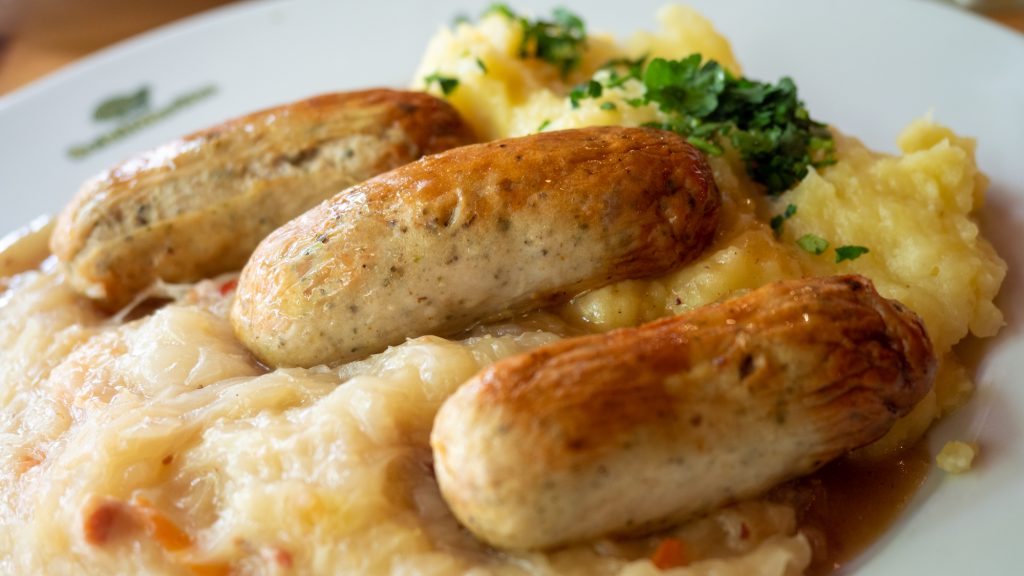 Mangiare a Berlino bratwurst